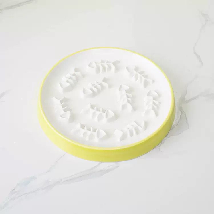 PAWALA Fishbone Feast™️ Slow Feeder - Yellow